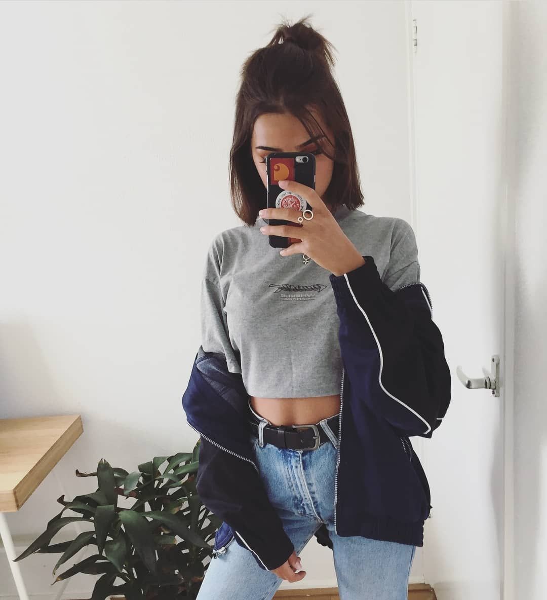 Laura G.